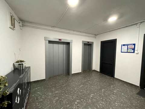 квартира за адресою Зодчих вул., 32