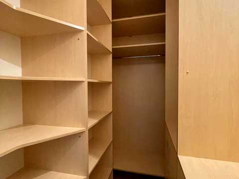 квартира за адресою Зодчих вул., 32