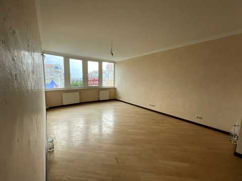 квартира за адресою Зодчих вул., 32
