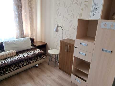 квартира за адресою Юрія Побєдоносцева бульв., 10