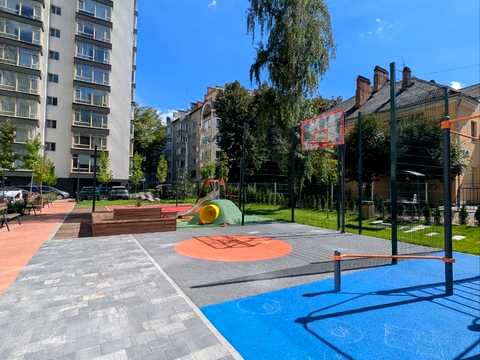 квартира за адресою Чорновола вул., 123-А