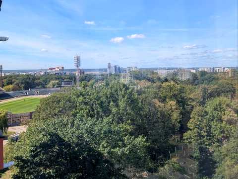 квартира за адресою Чорновола вул., 123-А