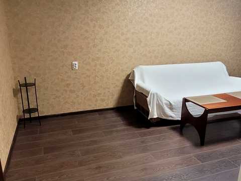 квартира за адресою Андрія Первозванного вул. (Стахурського), 78