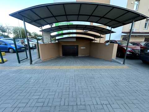 паркомісце за адресою смт. Чабани, Машинобудівників вул., 14а, к.2