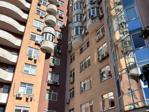 коммерческая по адресу Кудрявский спуск, 3-А