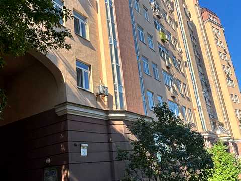 коммерческая по адресу Кудрявский спуск, 3-А
