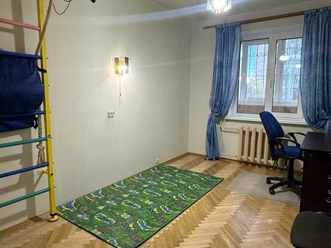 квартира по адресу Драгоманова ул., 42