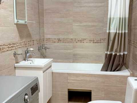 квартира за адресою Єдності вул., 5