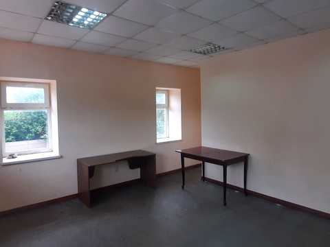 комерційна за адресою Кобилянського вул., 126