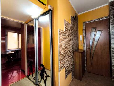 квартира за адресою Віктора Оцерклевича вул. (Курчатова), 38