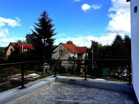 будинок за адресою с. Підрясне, Робінзонів, 8