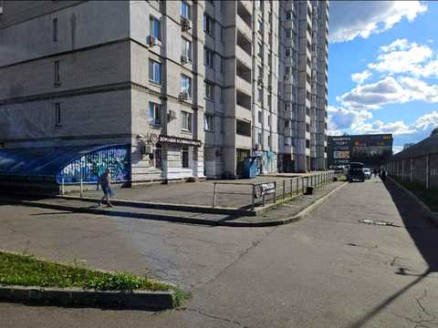комерційна за адресою Академіка Булаховського вул., 5-Д