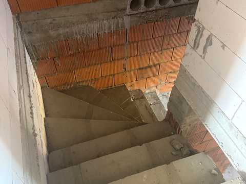 1875701923886607