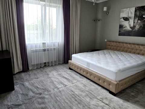 будинок за адресою трояндова