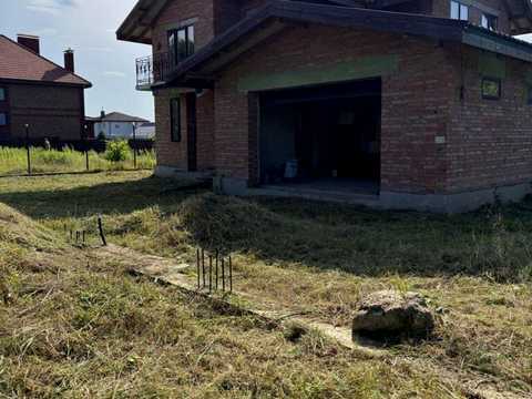 будинок за адресою Калинова вул.