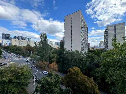 квартира за адресою Велика Васильківська вул. (Червоноармійська), 122