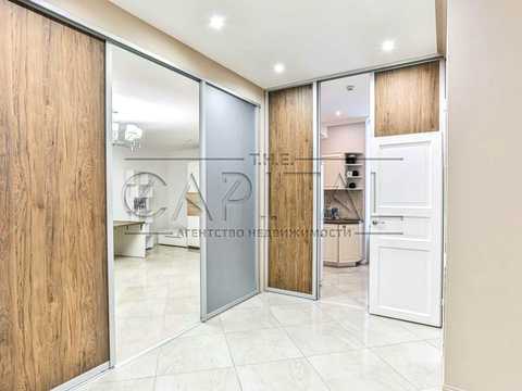 комерційна за адресою Болсуновська вул. (Сергія Струтинського), 21