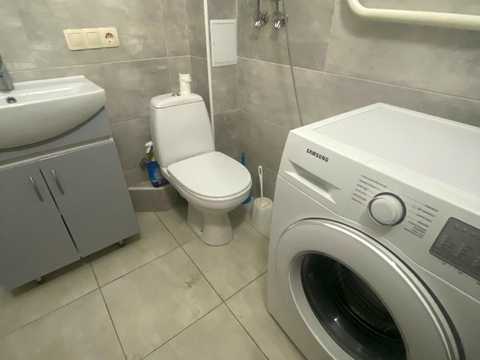 квартира за адресою Погребняка вул., 14
