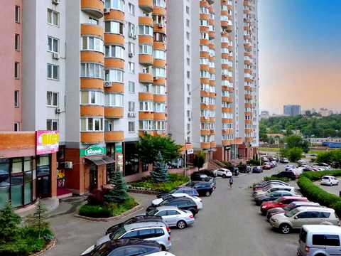 квартира за адресою Феодосійський пров., 14-А