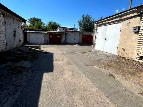 паркомісце за адресою Миколаїв, Космонавтів вул., 154