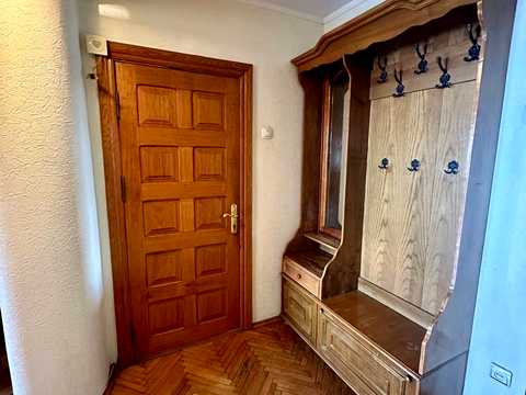 квартира за адресою Володимира Стельмаха вул. (Курчатова), 4