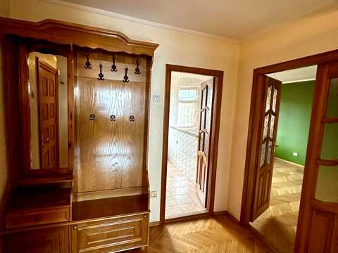 квартира за адресою Володимира Стельмаха вул. (Курчатова), 4