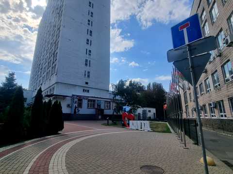 комерційна за адресою Арсенальний пров., 5