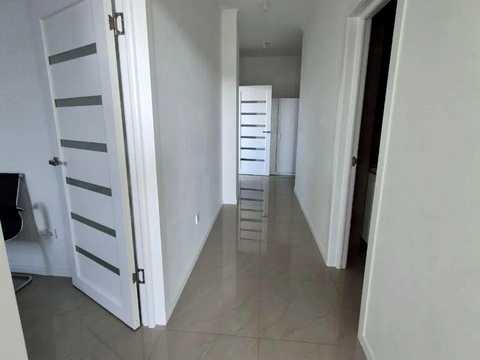 квартира за адресою Рея Бредбері вул., 2