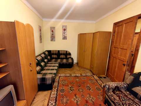 квартира за адресою Студентська вул., 6