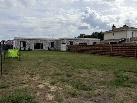 дом по адресу с. Зазимье, Березівка