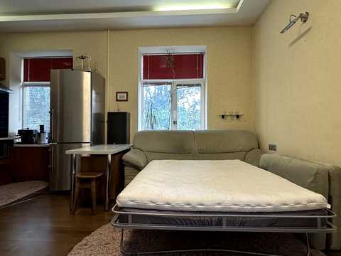 квартира за адресою Євгена Коновальця вул. (Щорса), 23