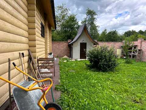 дом по адресу Львовская ул.
