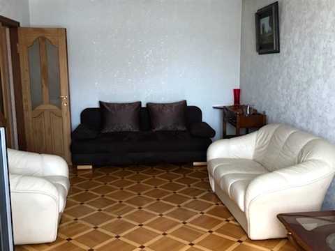 квартира за адресою Ревуцького вул., 23