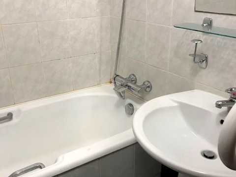 квартира за адресою Ревуцького вул., 23