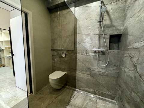 квартира за адресою Космонавтів просп., 49