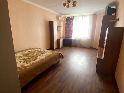 квартира за адресою Євгена Чикаленка вул., 59и
