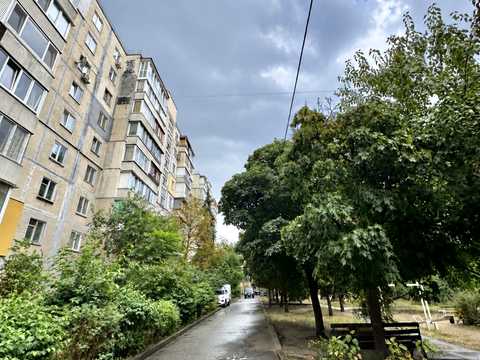 квартира за адресою Русанівський бульв., 9