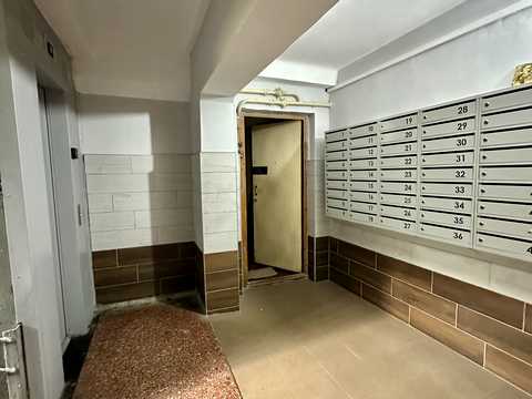 квартира за адресою Русанівський бульв., 9