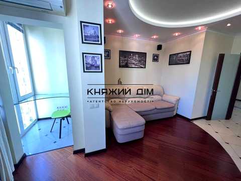 квартира за адресою Урлівська вул., 11-А
