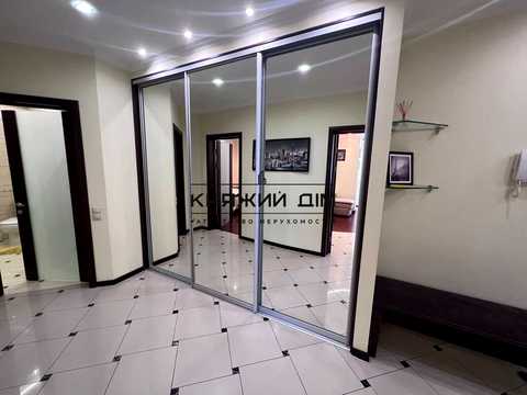 квартира за адресою Урлівська вул., 11-А
