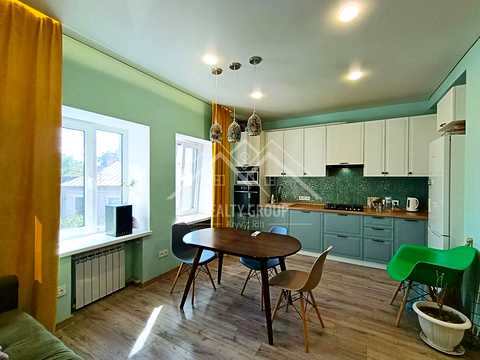 квартира по адресу Иорданская ул., 10