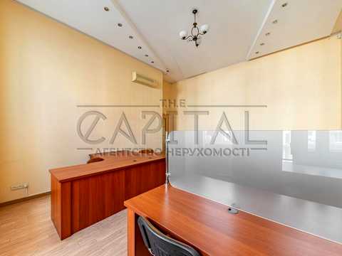 коммерческая по адресу Саксаганского ул., 15