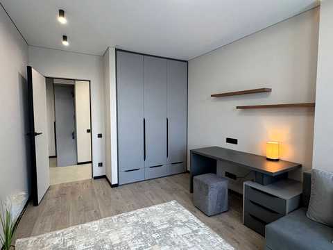 квартира за адресою Замарстинівська вул. (Калініна), 170-Р