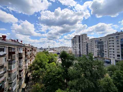 квартира за адресою Павлівський майдан пл. (Рози Люксембург майдан), 2