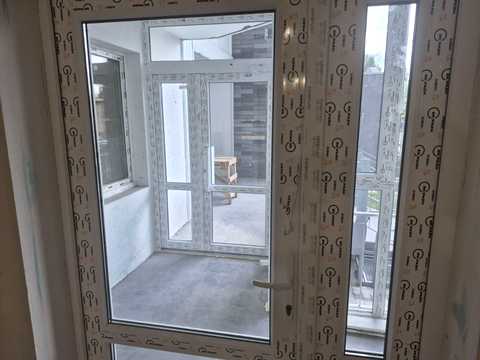 комерційна за адресою Коноплянська вул., 22-Б