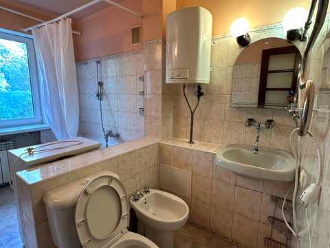 квартира за адресою Генерала Генадія Воробйова вул. (Курська), 22