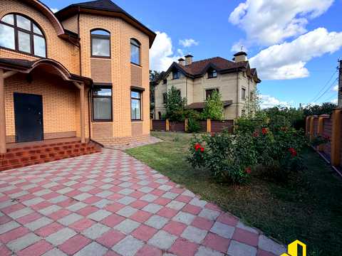 дом по адресу Незалежності, 5