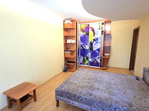 квартира по адресу Метростроевская ул., 5