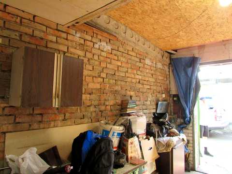 паркомісце за адресою Полярна вул., 19