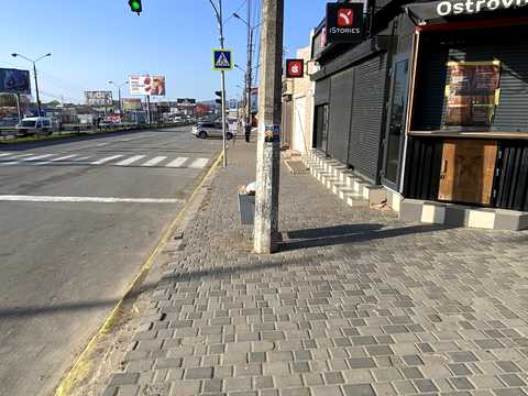 коммерческая по адресу Черновцы, Калинівська ул., 13